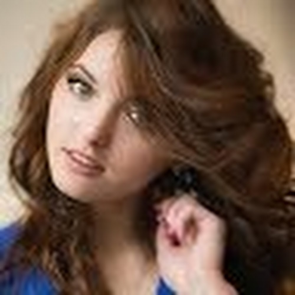 Meet your Posher, Alina